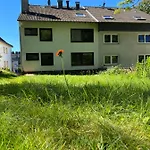 Cronenberger Mit Garten - Kontaktloses Einchecken, Netflix, Kingsize-bett شقة