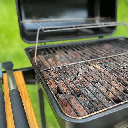 Cronenberger Mit Garten - Kontaktloses Einchecken, Netflix, Kingsize-bett Lägenhet